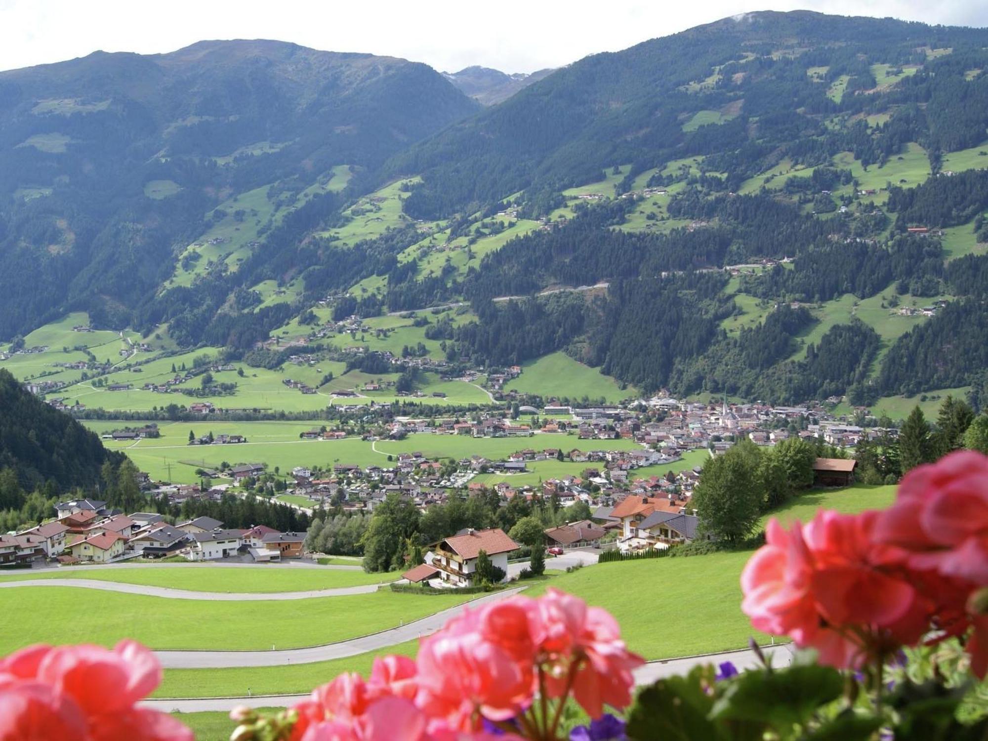 Delightful In With A View Apartment Zell am Ziller